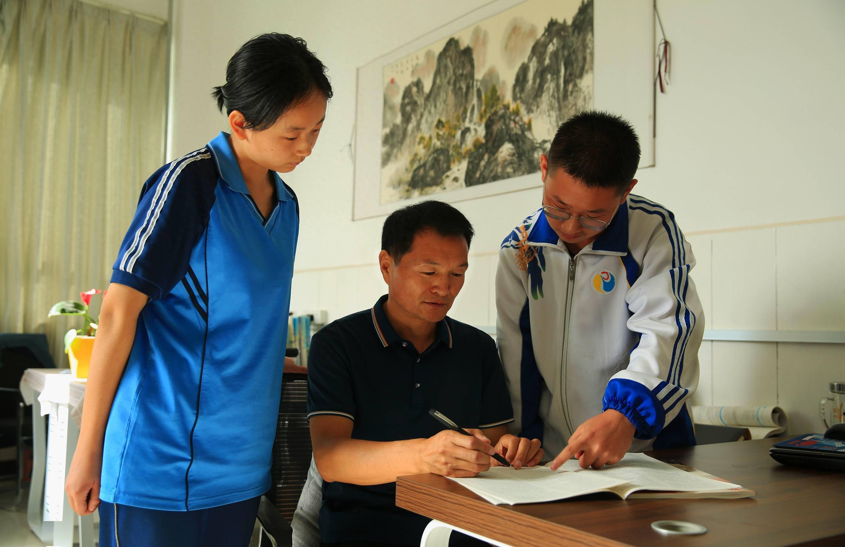 "躬耕教坛,强国有我"暨教育高质量发展主题报道92