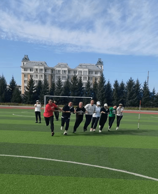 【基层动态】萝北县鹤北学校教师节趣味活动报道_工作_教职工_沟通