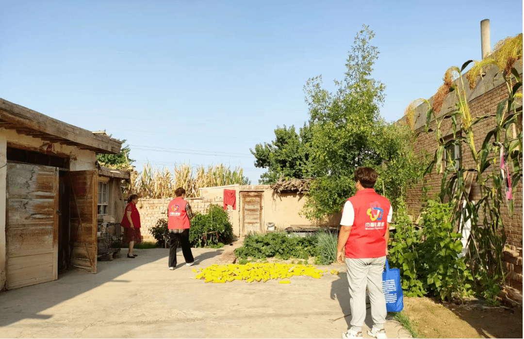 【人居环境整治】洪广镇北庙村开展"美丽庭院"评比 助力乡村振兴_氛围