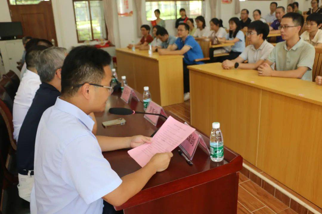 蕉岭中学举行2023年"盛顺奖教金"颁奖仪式_吴发_先生_发展