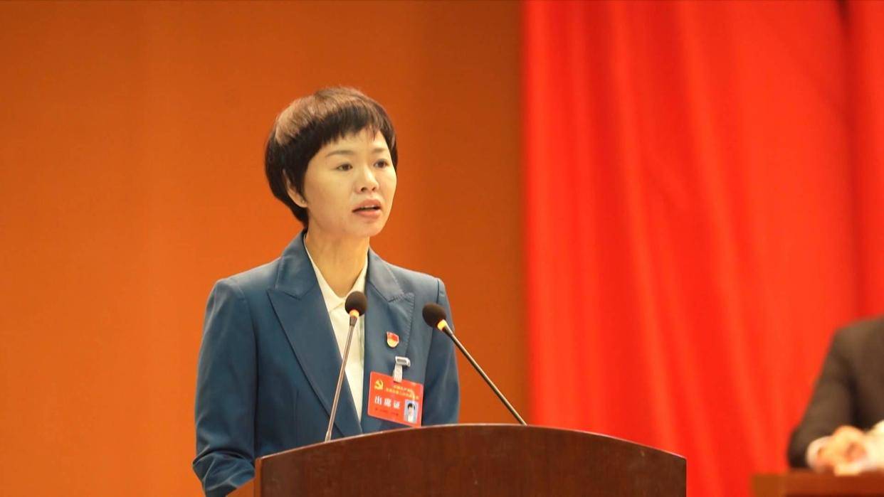 温州龙港市委书记 何宗静:要始终保持“敢闯敢试、敢为人先”的改革锐气