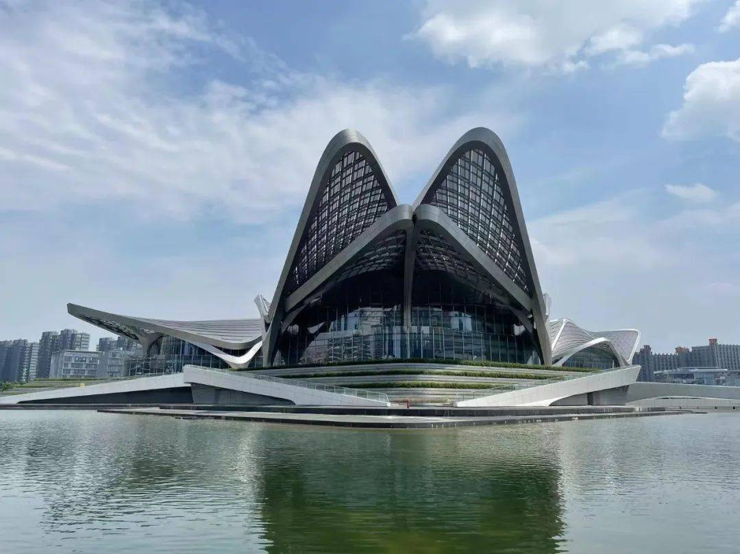 迈科智能总部大厦毛林金湾大酒店金湾华发商都华发国际商务中心金湾