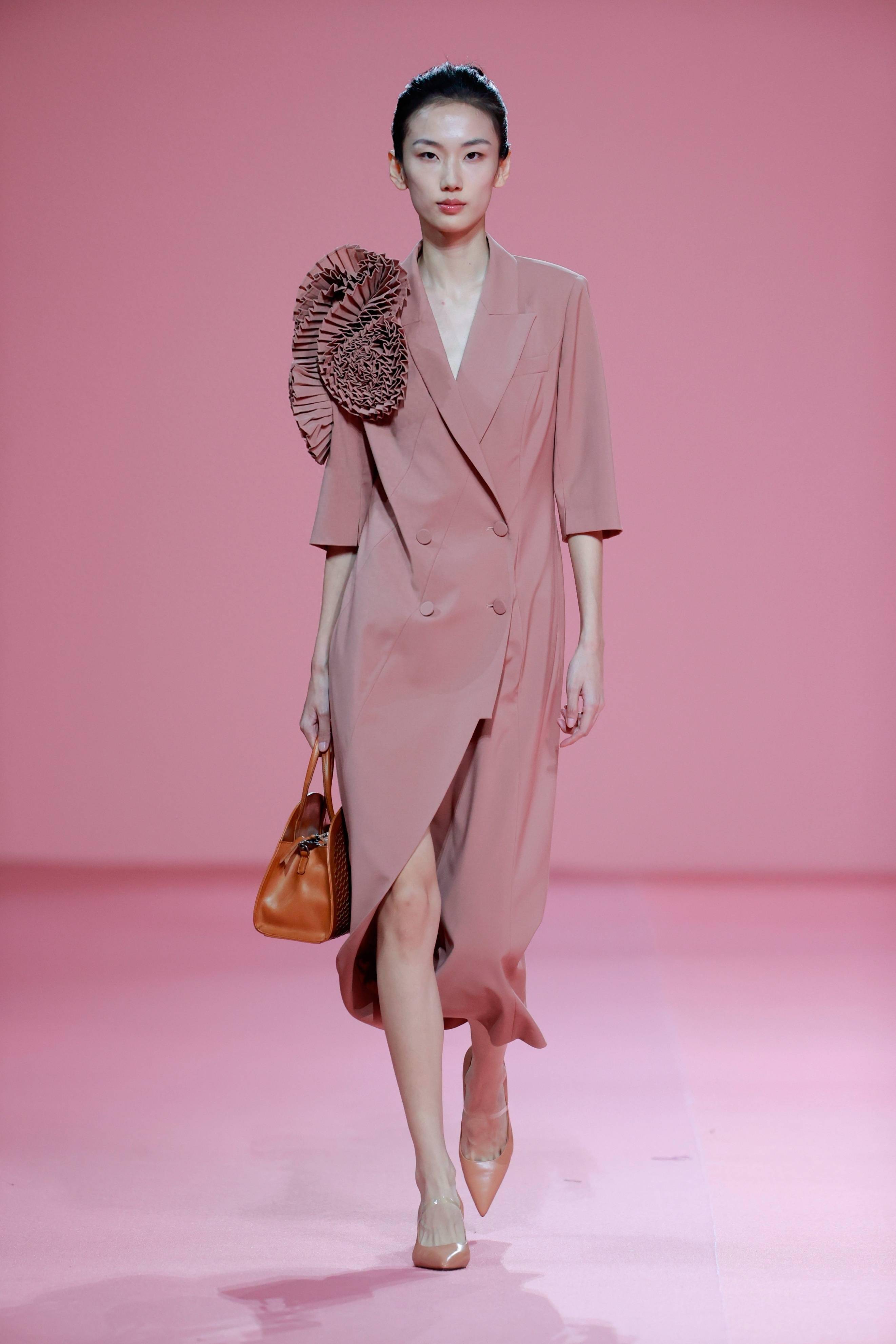 王璇原创设计师品牌 | 璇知物2024春夏系列新品首发!_服饰_自然_色彩