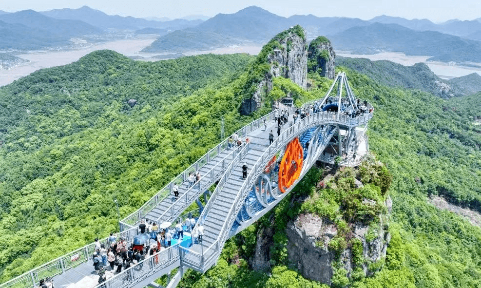 象山海景玻璃栈道图片