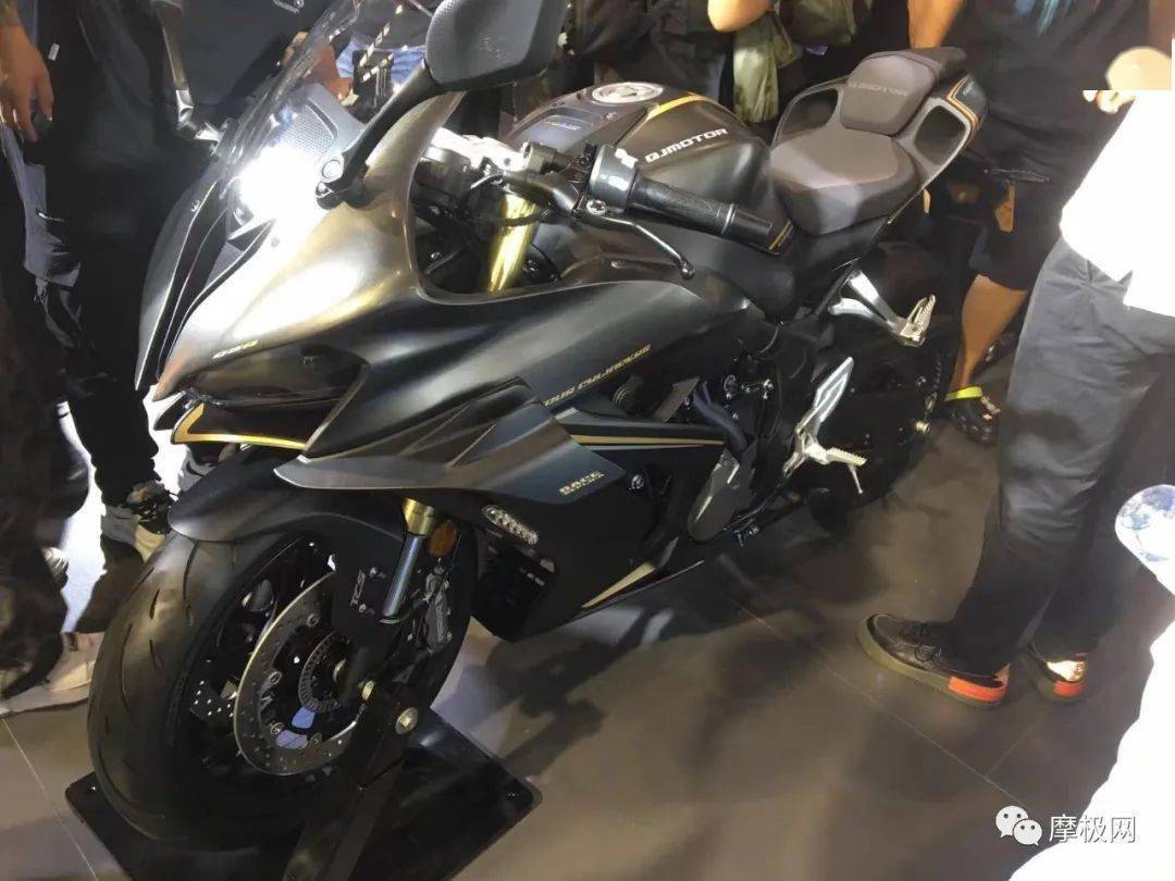 钱江qjmotor-赛800,全新上市,官方售价52999元!_搜狐汽车_搜狐网