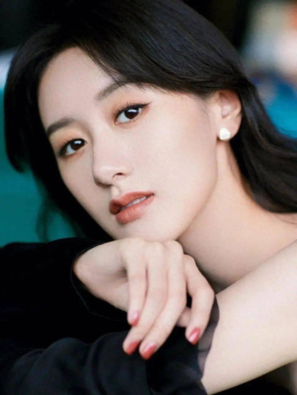 袁冰妍微博账号被禁言 此前官方通报其偷逃税事件引热议_问题_税务