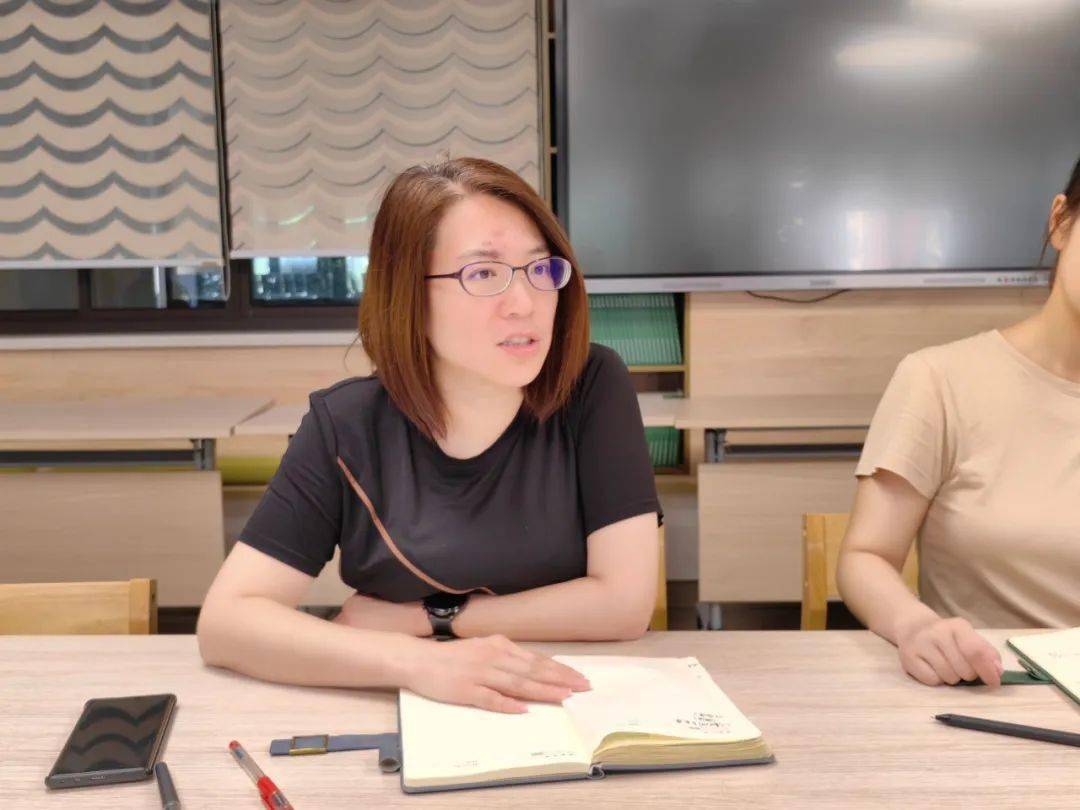 推进信息化赋能 驱动数字化转型——汇贤中学迎接奉贤区信息化工作