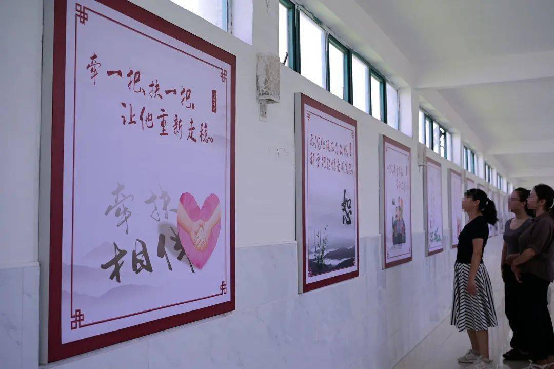 赣州监狱会见中心文化长廊:恕导有方 尚善有道_服刑人员_亲属_改造