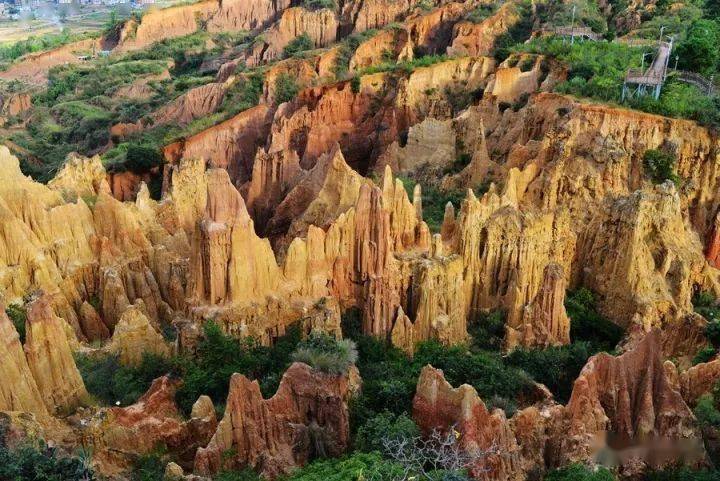 樱花旅行 | 南涧土林,风物长宜放眼望!_自然_风景_县城