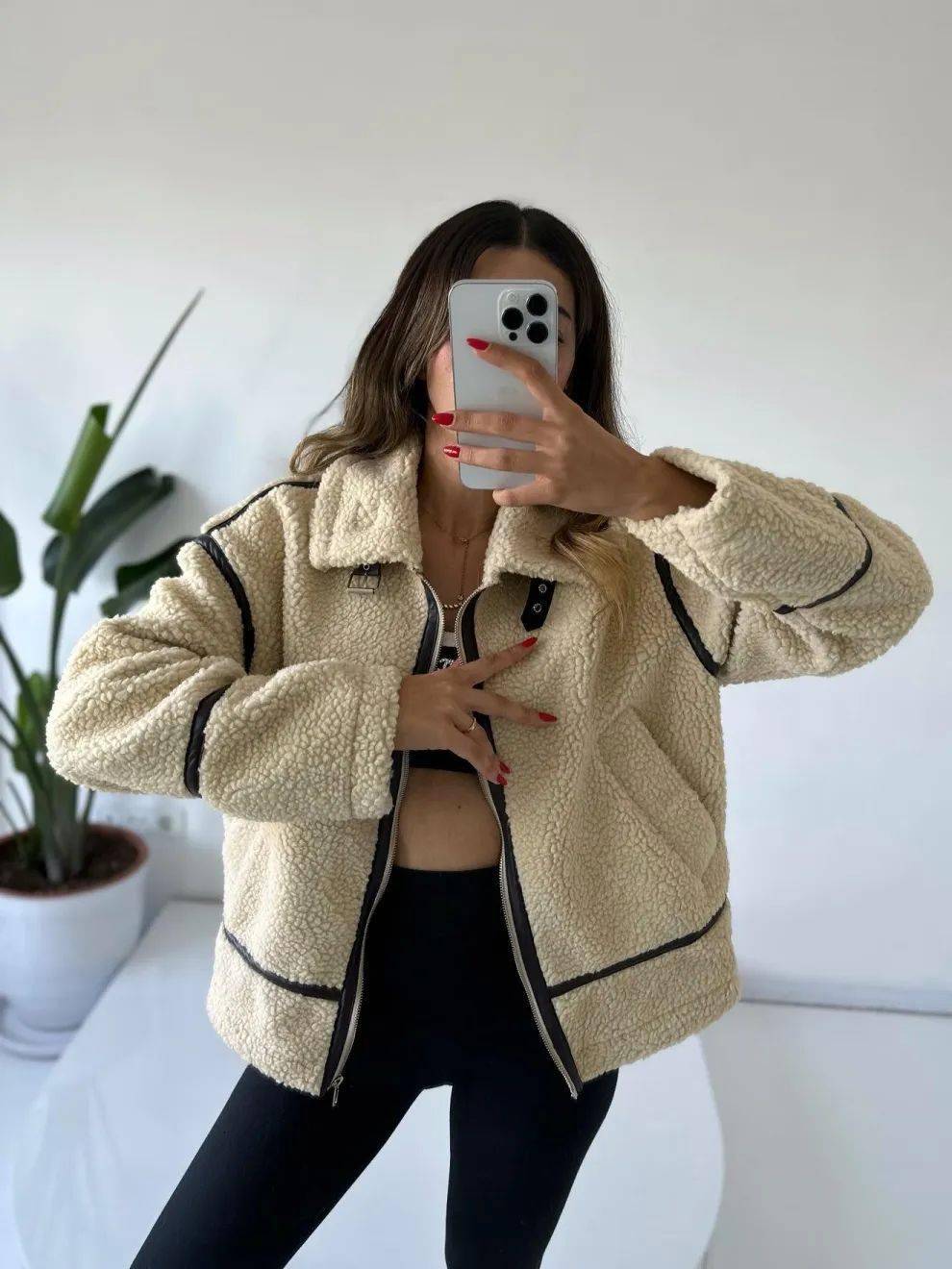 82|今年秋冬该有一件___?_sia_拉德_皮衣