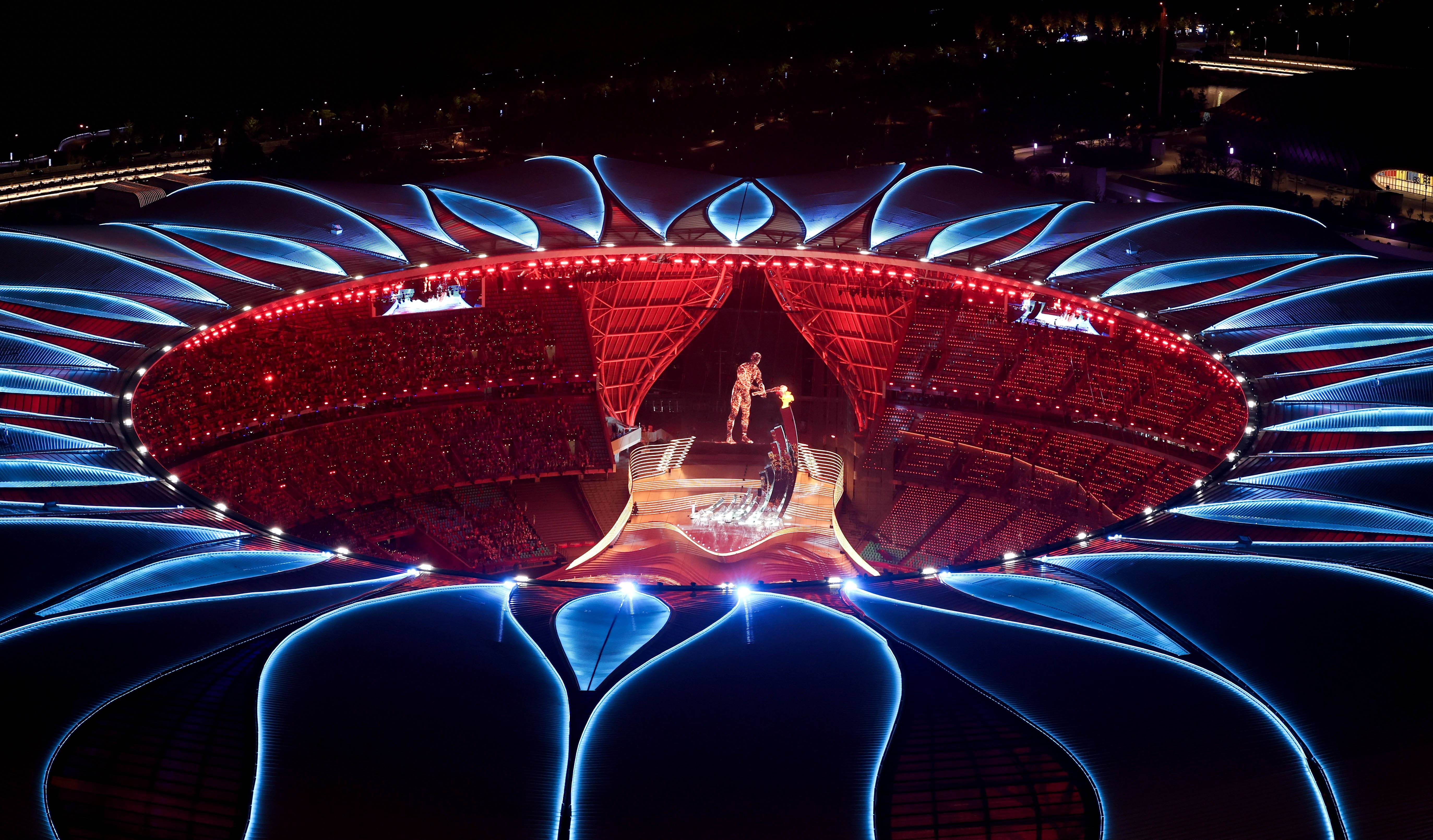 亚运会火炬塔造型图片