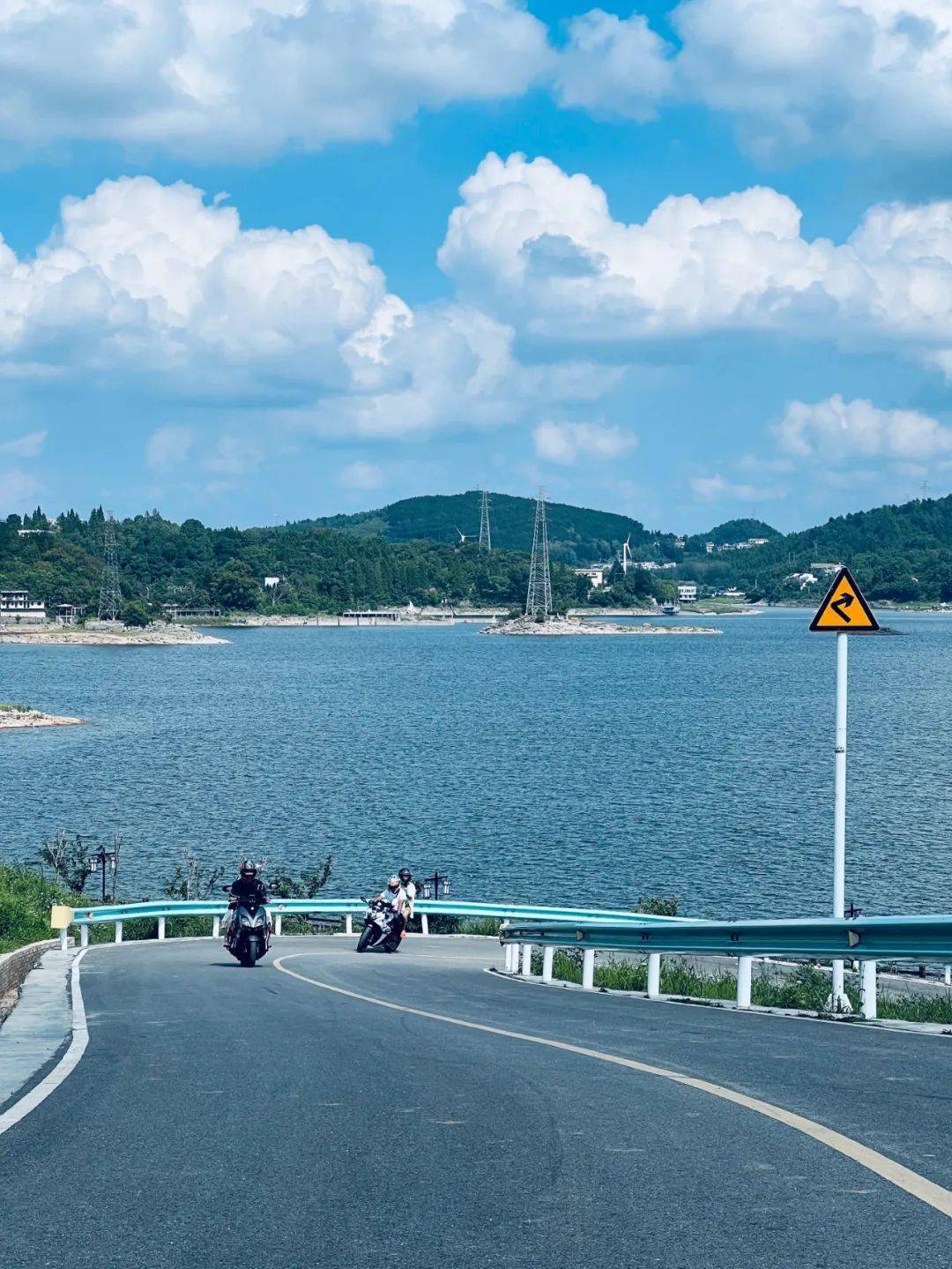 山川湖海相距图片