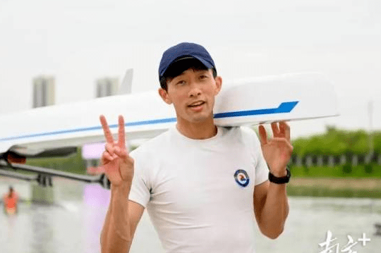 范俊杰夺金!四会骄傲!_孙满_锦标赛_男子