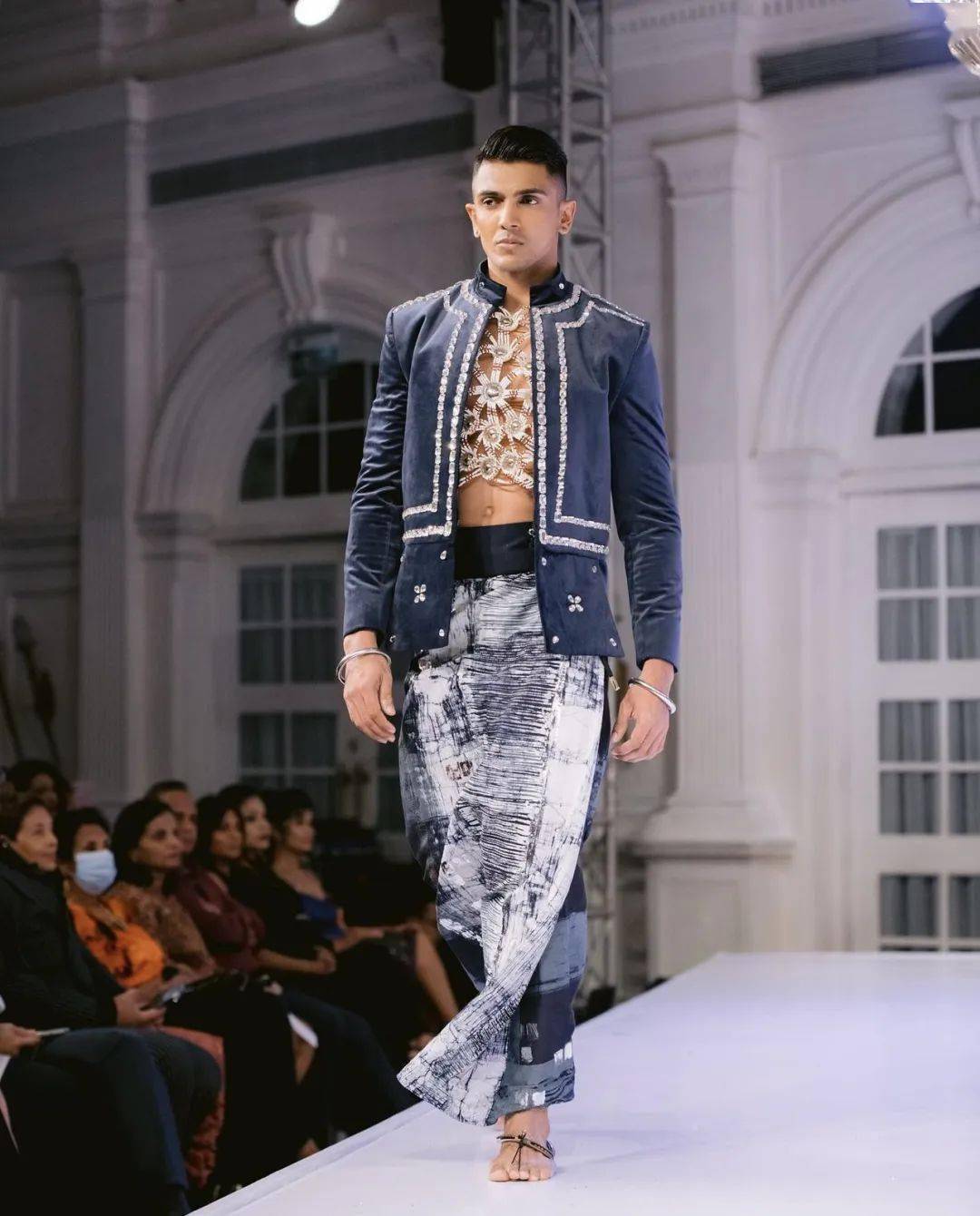 斯里兰卡|男士服装"纱笼"太土?是因为好看款式你没见到过!