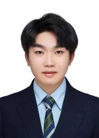 桂林医学院这位大学生,出名了!_老人_同学_来自