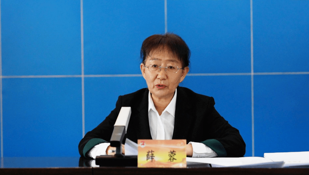 省司法厅二级巡视员,行政执法协调监督处处长薛蓉就"《青海省行政处罚