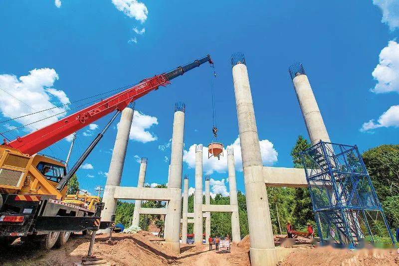 红色高速在延伸——探访镇广高速通广段建设现场_全长_平昌县_巴中