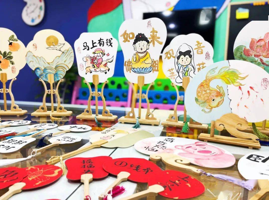 国风,国漫,国潮!中秋嘉年华也太热闹了吧!