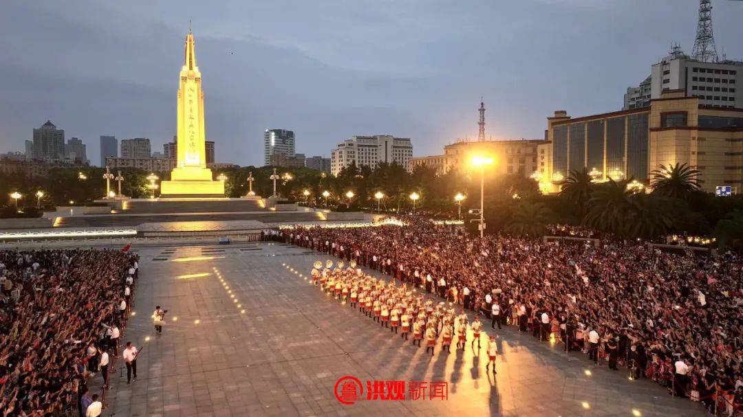 南昌八一广场附近的酒店_南昌八一广场音乐喷泉_南昌八一广场