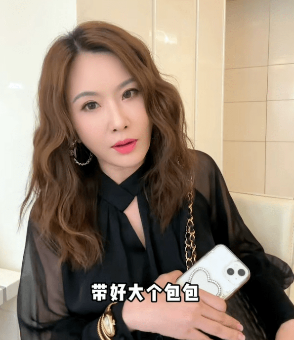 TVB女星大赞内地生活！返港狂叹不方便：深深融入广州_张文慈_直播_习惯
