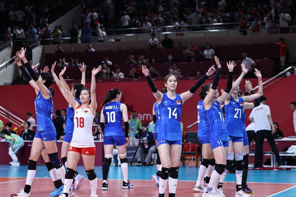 排球——女子a组预赛:中国队胜印度队_比赛_新华社_朱峥
