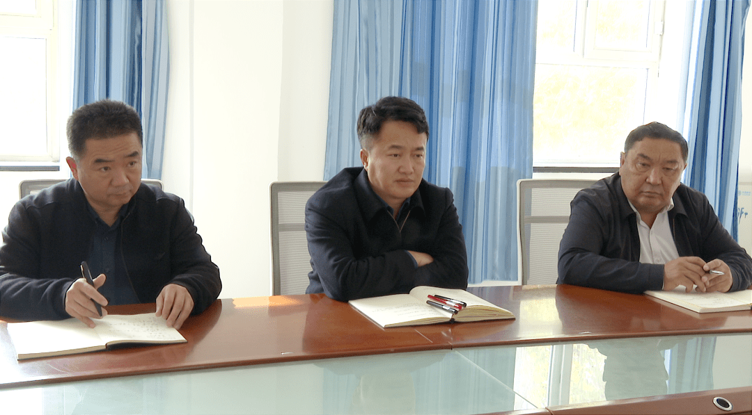 县委书记李林飞深入乡镇开展调研_工作_发展_基层