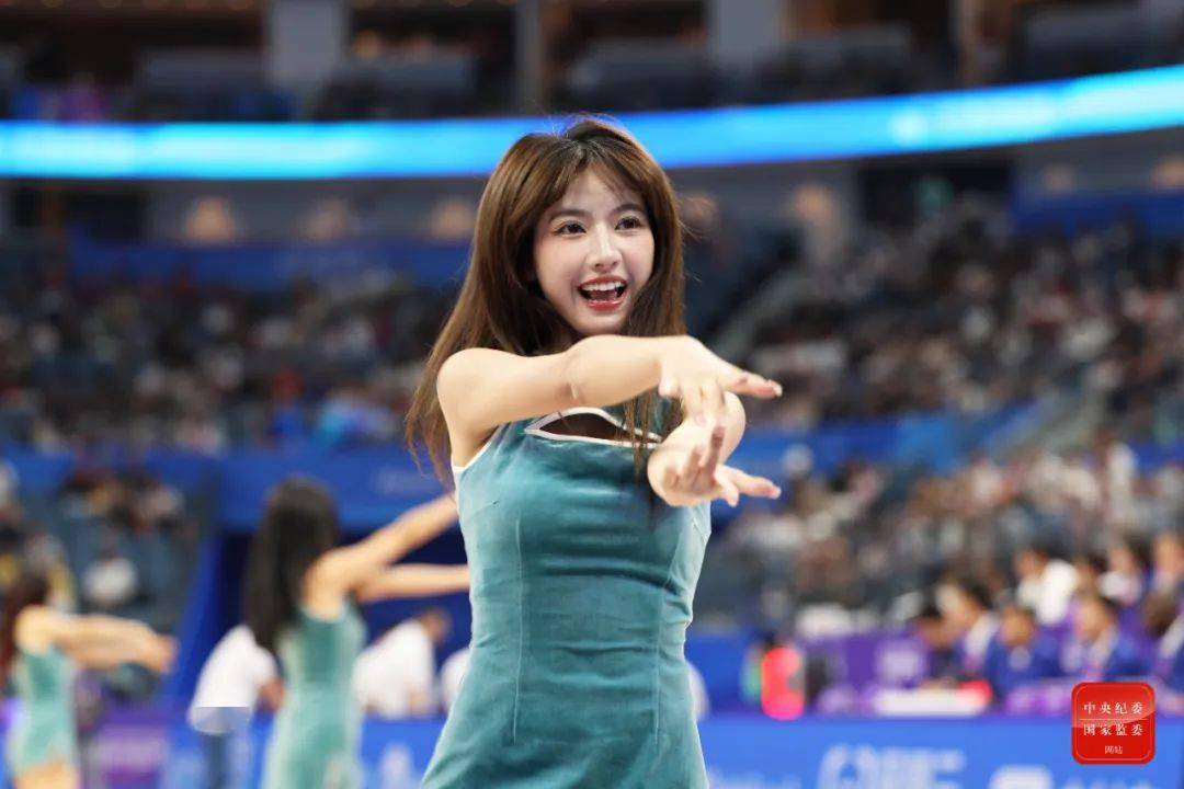 亚运plog|微光汇聚,成就亚运之光_蔡艺芃_保障_进行