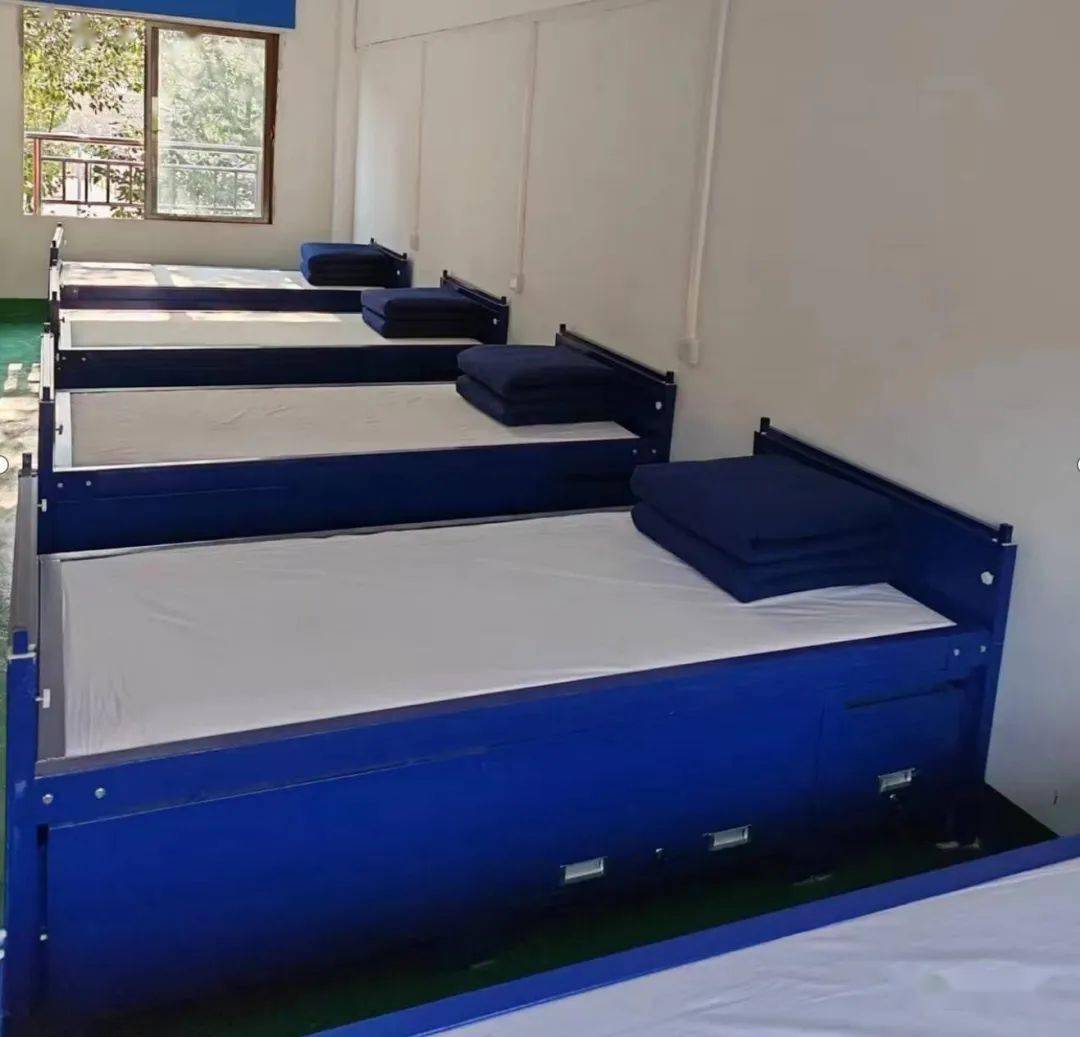 息烽大队两个小型消防站正式投入使用