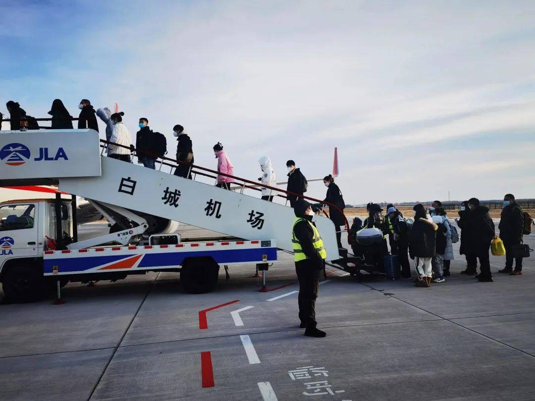 白城航线冬春季航班现已全面开仓售票_旅游_湿地_科尔沁草原