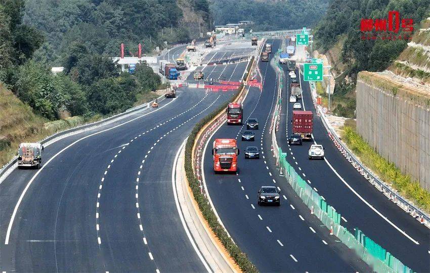 桂柳高速是国家高速公路网g72泉州至南宁高速公路的组成部分,也是