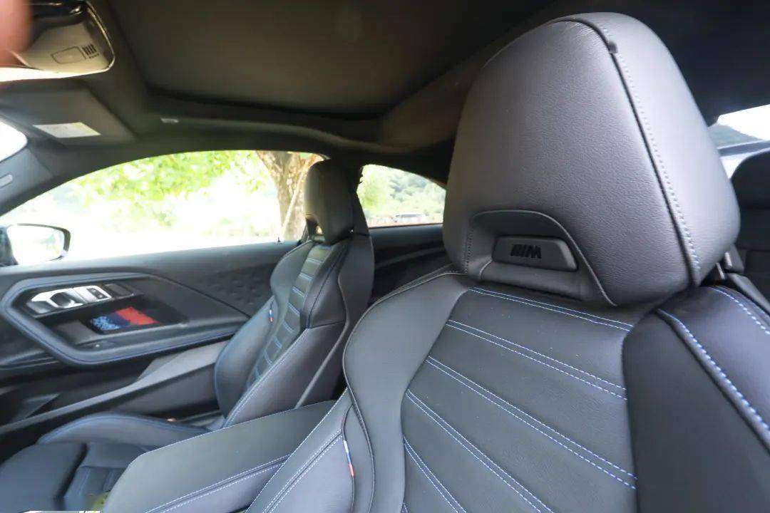 【车评】bmw m240i:优雅之下的性能怪兽_搜狐汽车_搜狐网