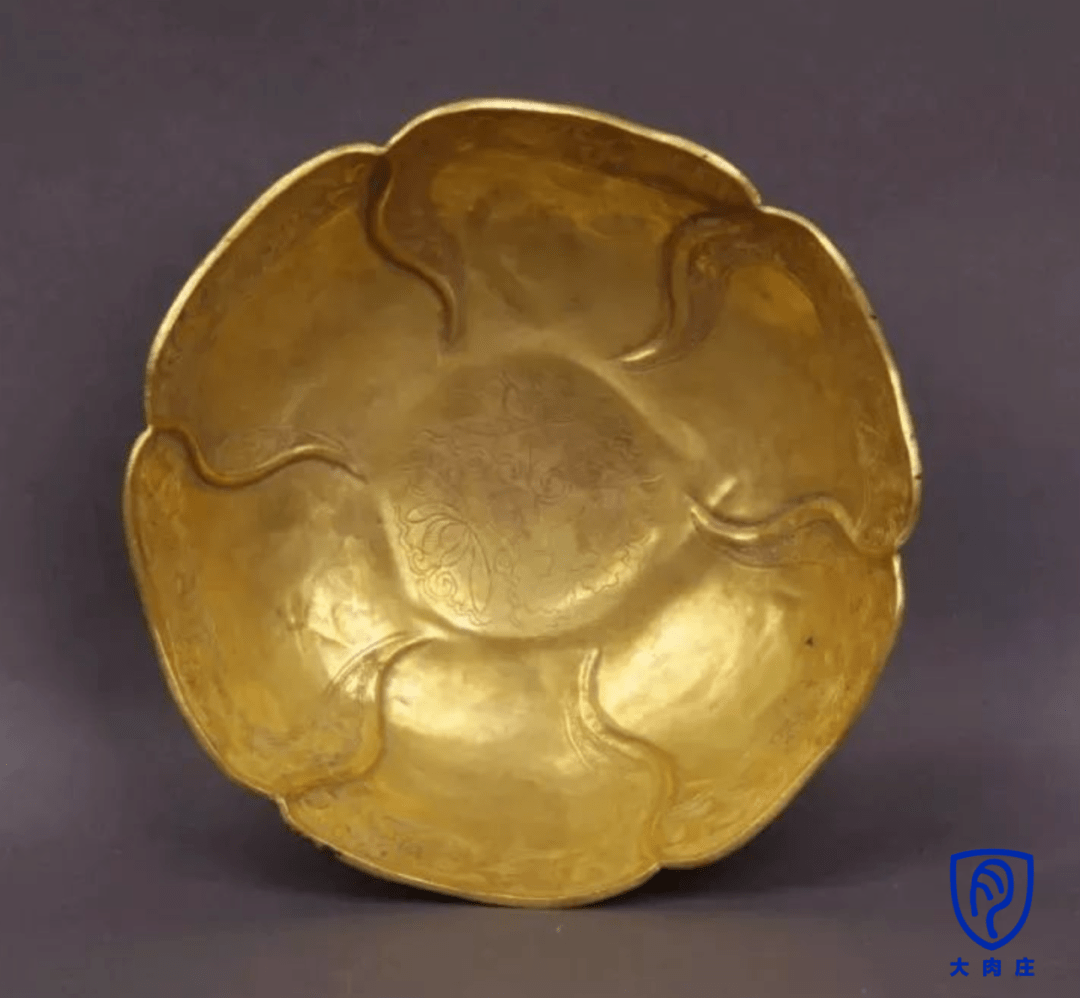 重庆三峡博物馆藏南宋 葵花式金盏 | 安徽省博物馆藏(休宁县朱晞颜