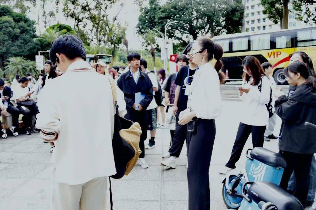 "承志"班长训练营 | 新老生班长交流会及心理课程培训_校区_新生_活动