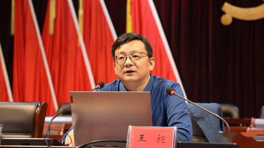 我县举行民营经济高质量发展专题讲座暨2023年度优化营