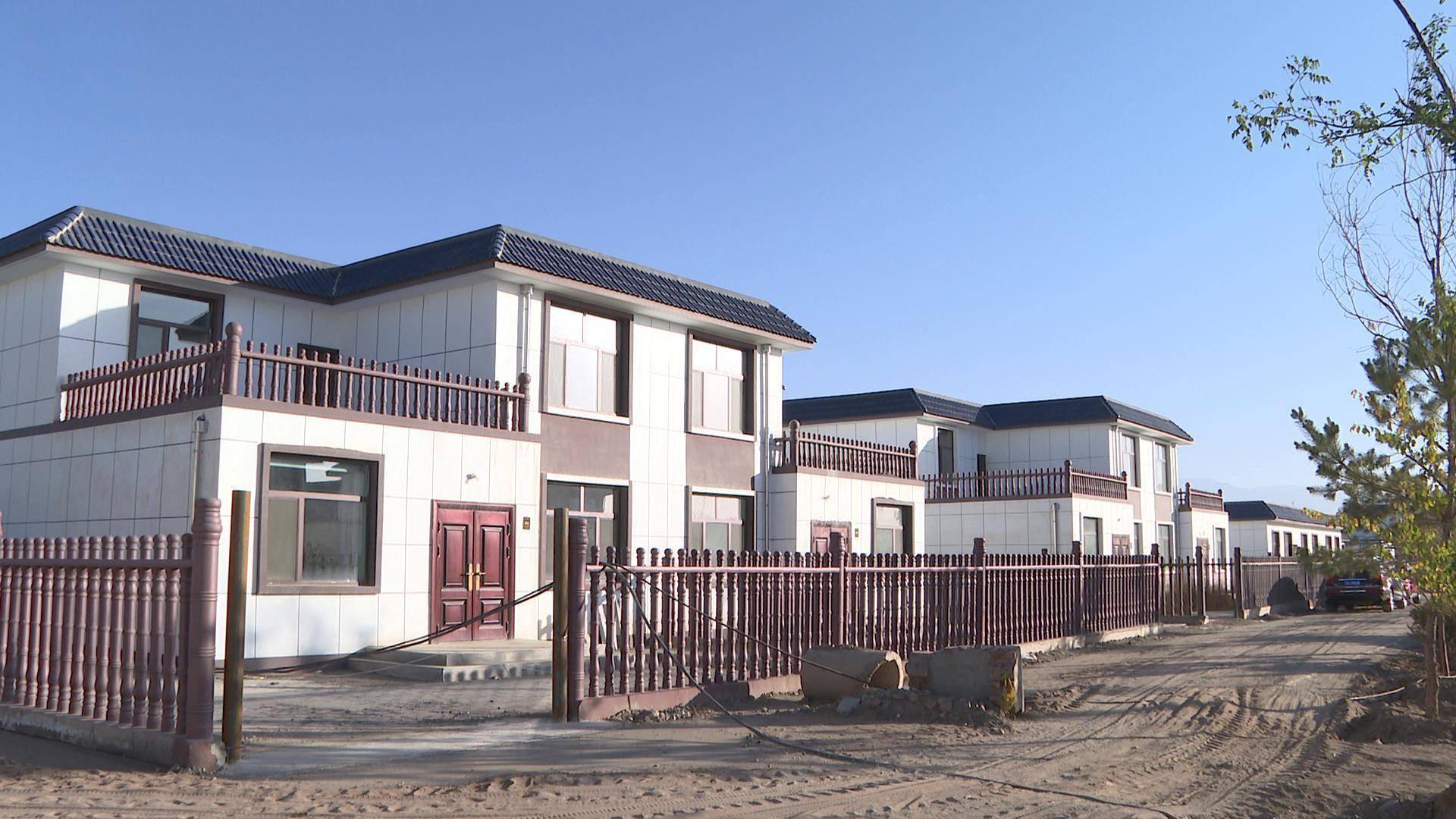 甘州区党寨镇:拆旧建新换新颜 精准定位促振兴_全镇_房屋_马站