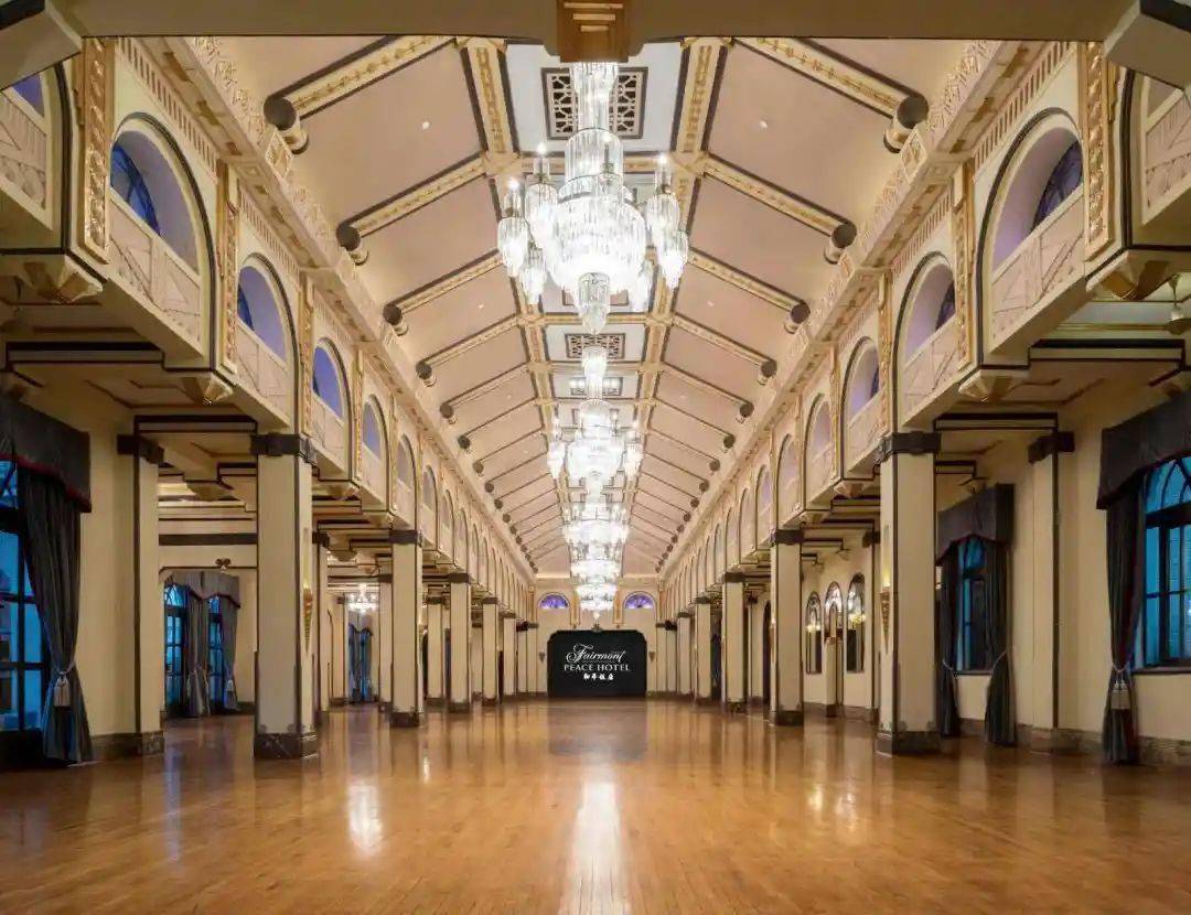 或延迟退房视房态升级房型每日双人早餐通过我们预订可享受club8礼遇