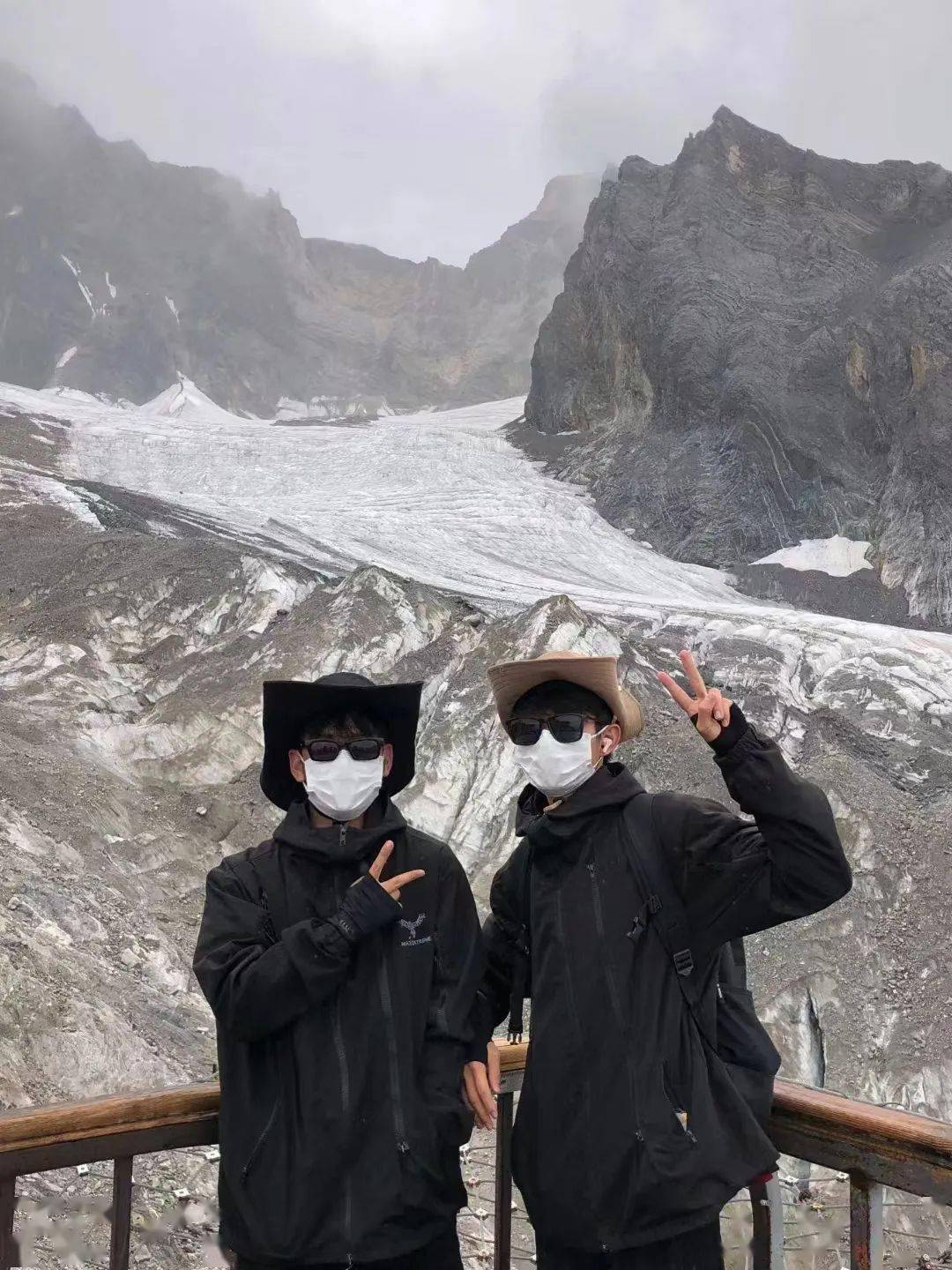 76天,22城!裸辞之后,20岁的她真敢啊_旅游_小周_蔡同学