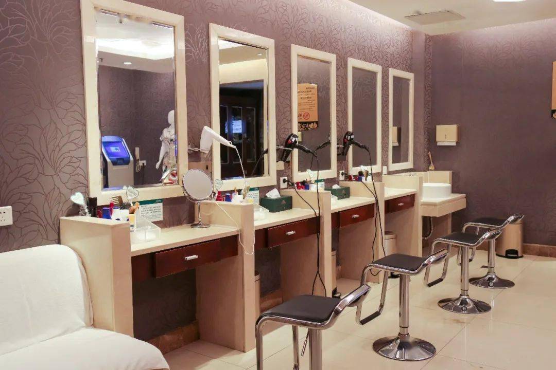 桂城这家酒店24h任吃任玩!_佛山_顾客_小时