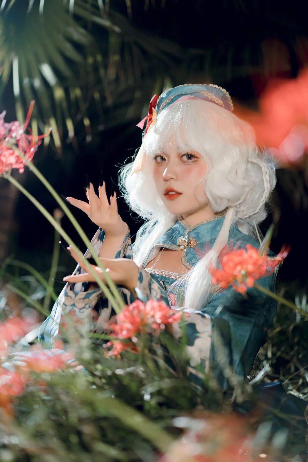 万圣lolita | 盛装狂欢夜!少女们pick了这些小裙子_小魔女_感觉_holy