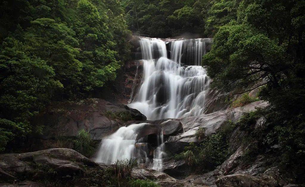 "广东日月潭"长潭,福建武平八景之着-4a梁野山,4a兴贤坊 高品质2日游