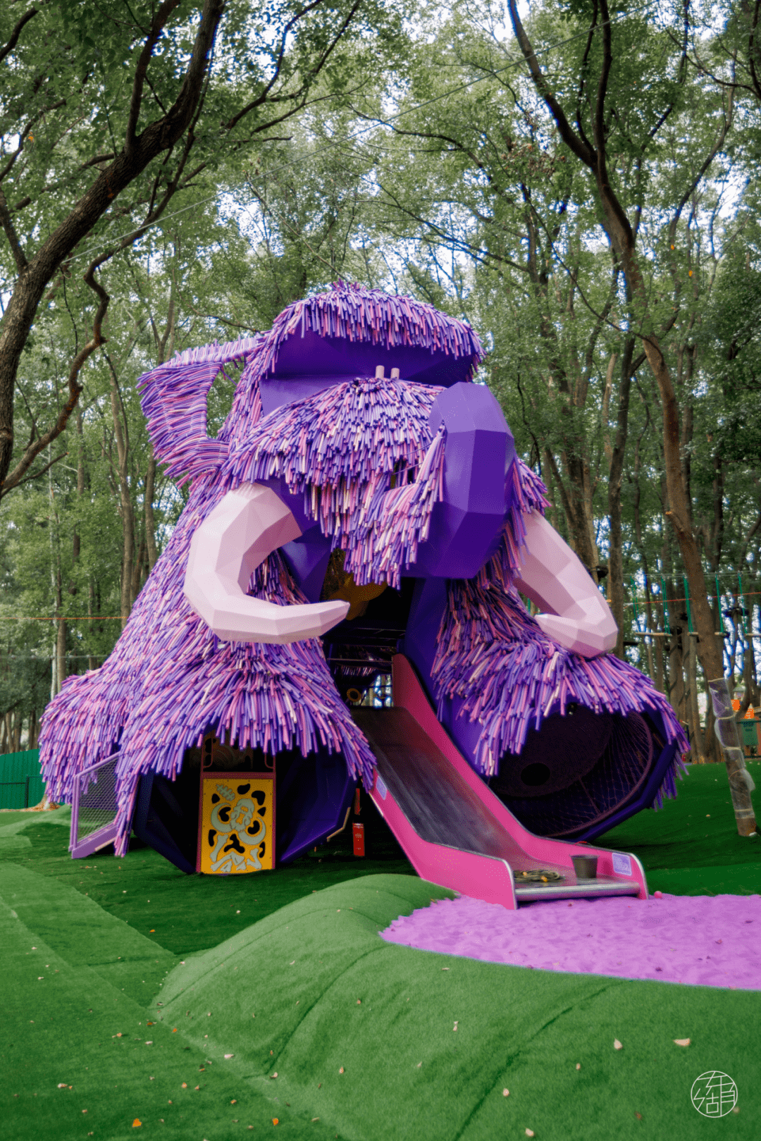 从鳄鱼jojo的尾巴里出来,看到一大片紫色沼泽和一对猛犸象母子时,恭喜