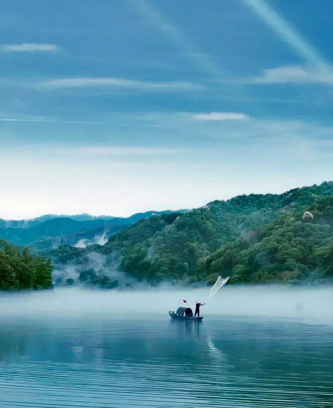 仿佛游走在童话的世界里!有机会一定要去一次!_风景_时光_碧水