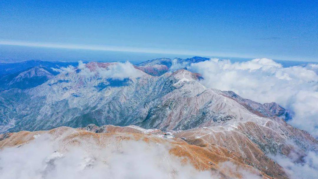 不过你别急,想看雪景可以来武功山～