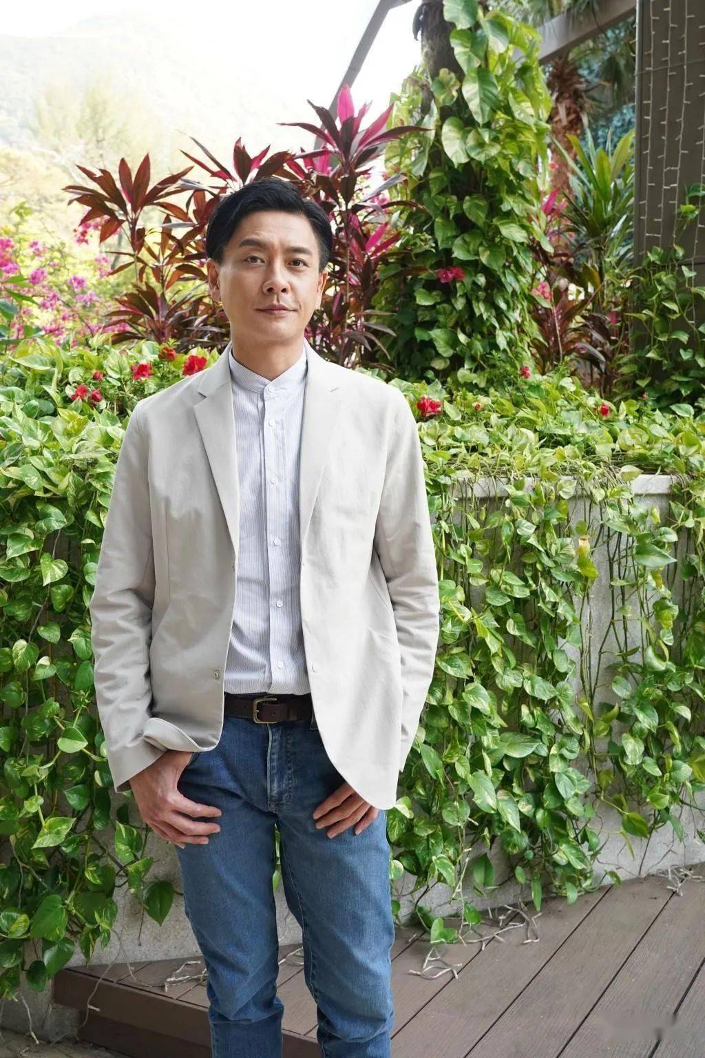 tvb男神黄宗泽得知与周秀娜拍泳池戏充满幻想,结果空欢喜一场_剧情