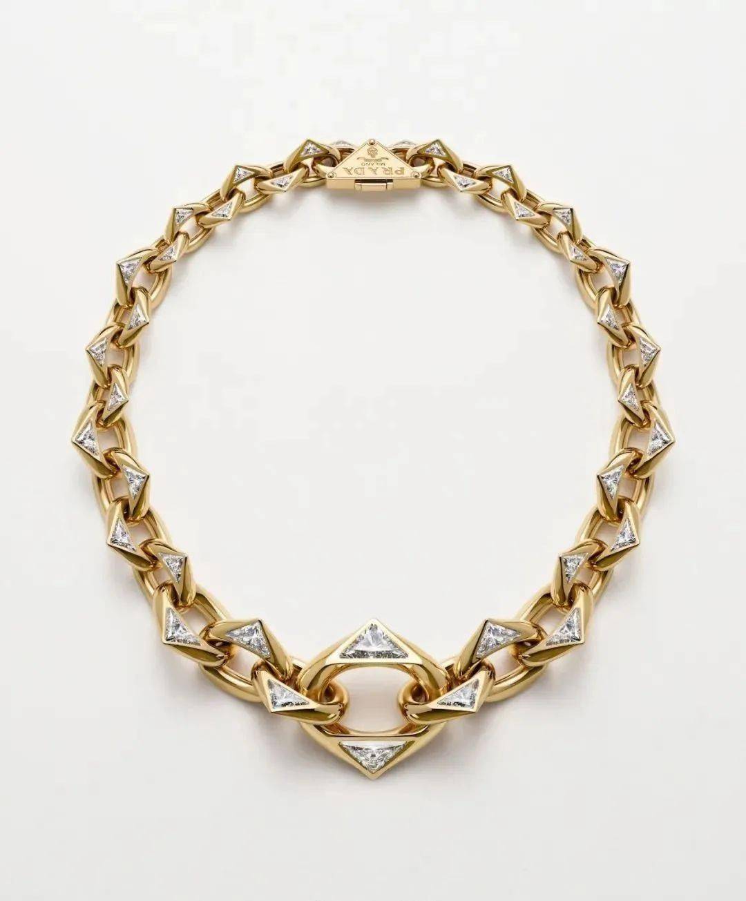 高溢价的人造珠宝算奢侈品吗?_钻石_系列_品牌