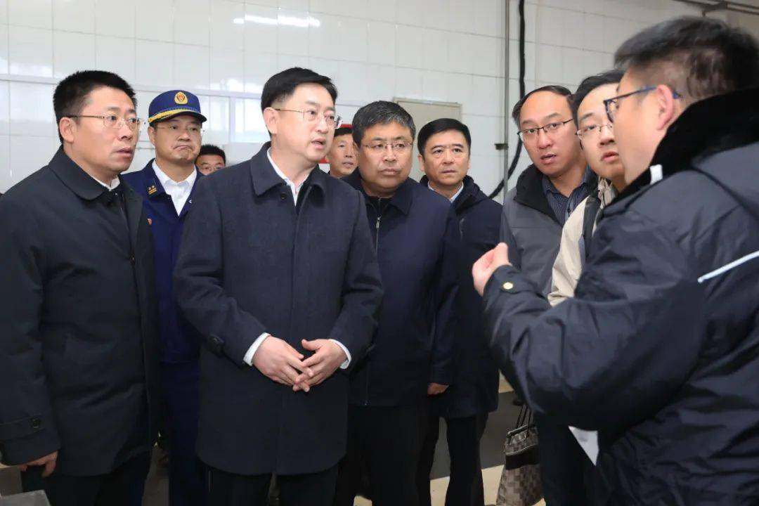 单义一行首先来到龙城区辽宁柏慧燕都食品有限公司,鞍钢集团朝阳钢铁