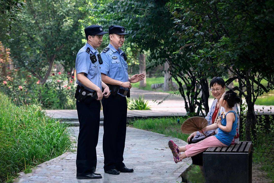 北京市公安局面向社会招录1200名人民警察,其中通州招录40人!