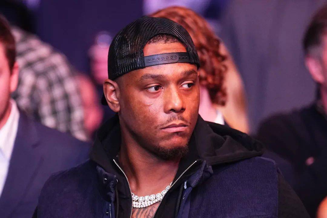 佩雷拉叫阵阿迪萨亚,欲在轻重量级了解恩怨_比赛_普罗哈兹卡_家伙