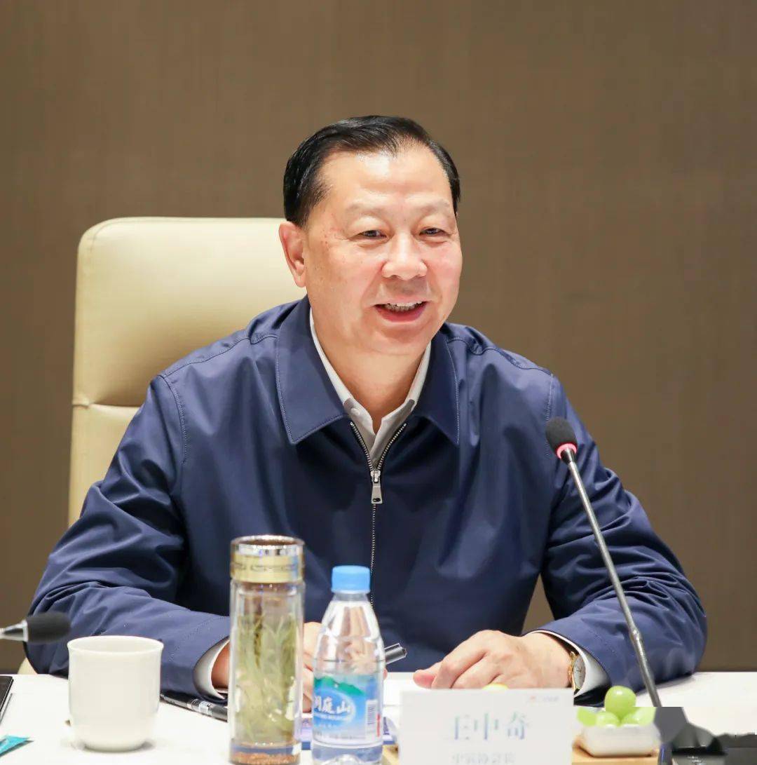 携手提升服务 共谋行业发展——中国建筑装饰协会会长王中奇到江苏