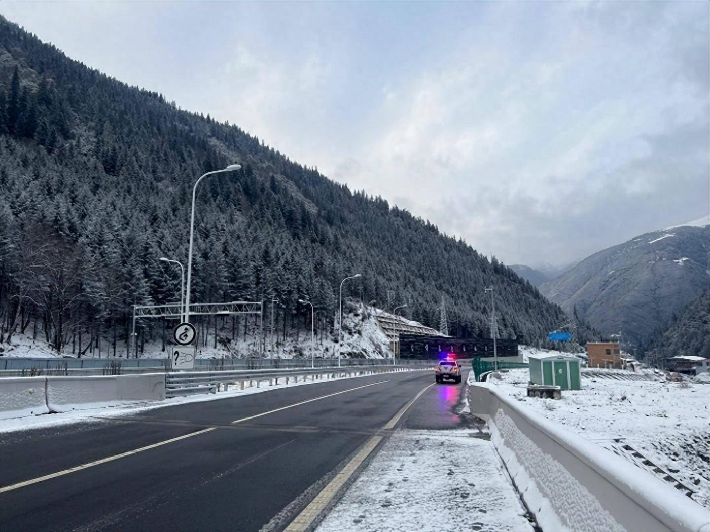 广大驾驶员 蓉昌高速汶马段将实施冬季交通管制_行车_高速公路_马尔康